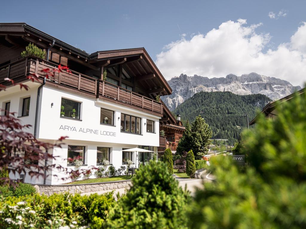 Arya Alpine Lodge with the Sella Gruppe