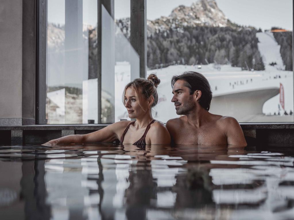 Dolomieten Hotels - Pool winter