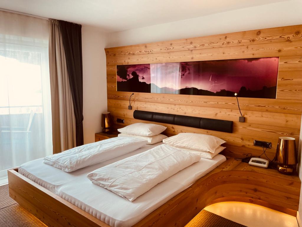 Accommodation with half board - Bedroom