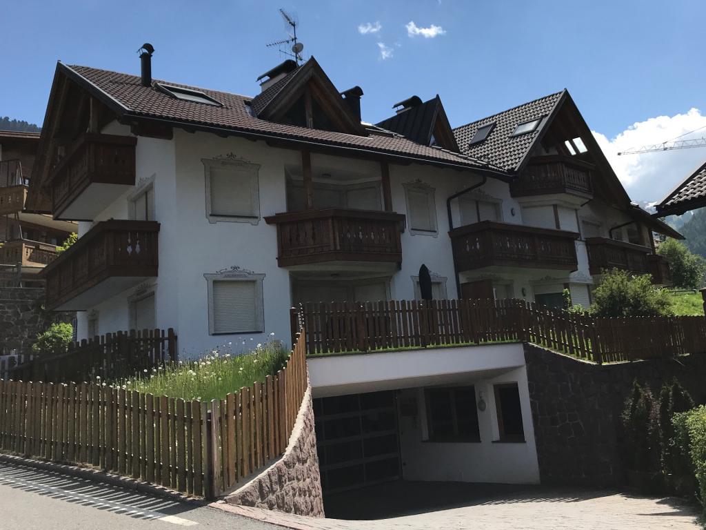 Romys Apartment · Wolkenstein in Gröden · Dolomiten