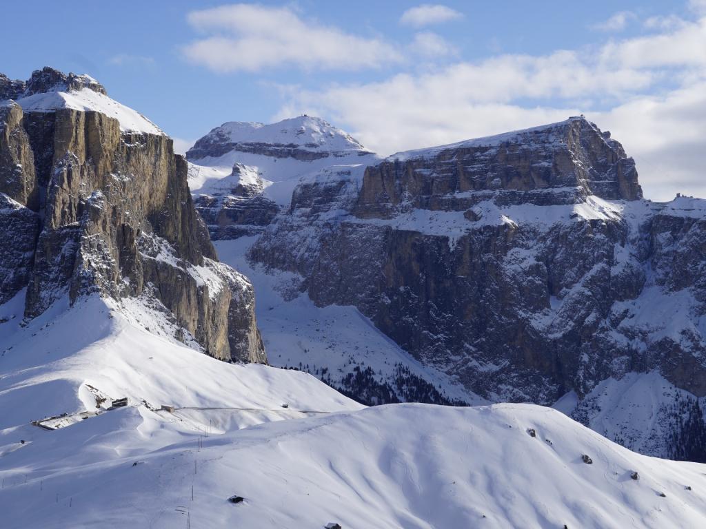 Skiing holidays in the Dolomites