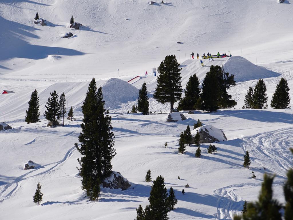 Ski resort Val Gardena Italy - Skiing at Gran Paradiso